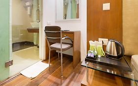 Hotel Palm Do'R - 02 Mins From New Delhi Railway Station