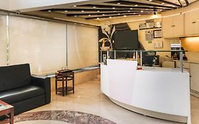 Hotel Palm Do'R - 02 Mins From New Delhi Railway Station